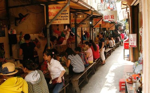 Nghỉ lễ Giỗ Tổ, gợi ý các đặc sản Hà Nội cho cả một ngày, không ăn thì 'tiếc hùi hụi'