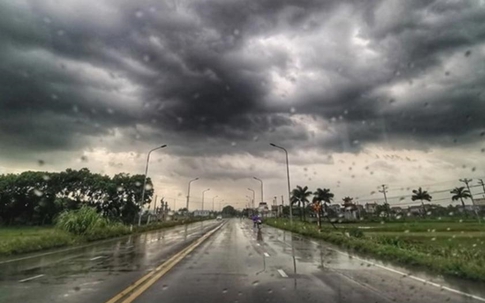 Bật mí nguyên nhân gây mưa dông kèm thời tiết cực đoan ở khu vực Bắc Bộ và Trung Bộ