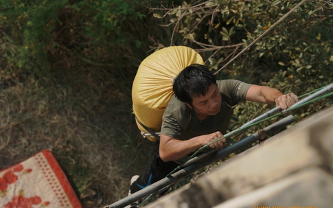 Thái Hòa khiến khán giả nín thở trước những cảnh quay kịch tính trong 'Anh Hùng'