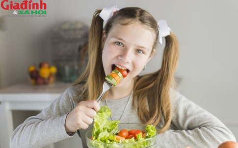 Mùa thi, ăn đúng 5 thứ này trước giờ học: Não 'chạy nhanh hơn', nhớ lâu hơn