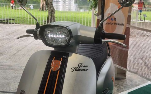 Xe ga 160cc giá 56,3 triệu đồng đẹp hoài cổ, trang bị ABS 2 kênh như Honda SH, rẻ hơn SH Mode, chỉ ngang Air Blade