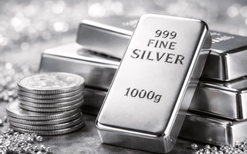 Giá bạc hôm nay 3/4: Giá bạc trong nước đi ngang