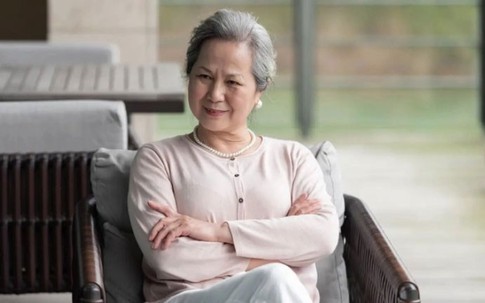 Không muốn làm osin cho con cháu, cụ bà thuê nhà ở riêng: Tuổi già bất ngờ 'dễ thở' hơn