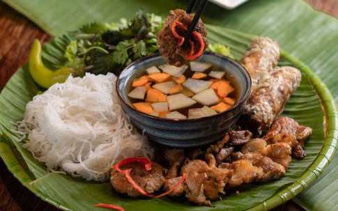 Món quen thuộc được rất nhiều người yêu thích chứa tới 500 kcal: Ăn thế nào để không lo tăng cân?