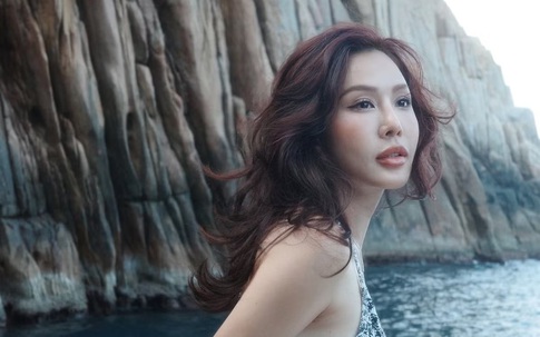 Hoa hậu Thu Hoài ngày càng quyến rũ mặn mà