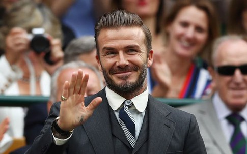 Cựu danh thủ David Beckham trở thành tỷ phú bóng đá đầu tiên tại Anh