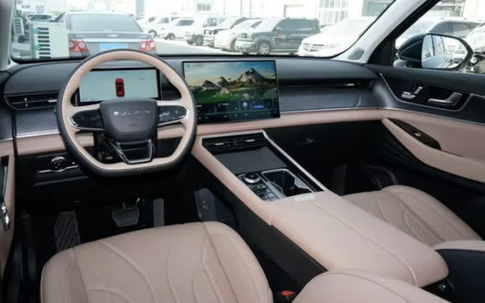 SUV 7 chỗ hybrid giá 463 triệu đồng mạnh 360 mã lực, công nghệ vượt tầm sánh ngang Ford Everest, rẻ chỉ ngang sedan Toyota Vios khuấy đảo thị trường