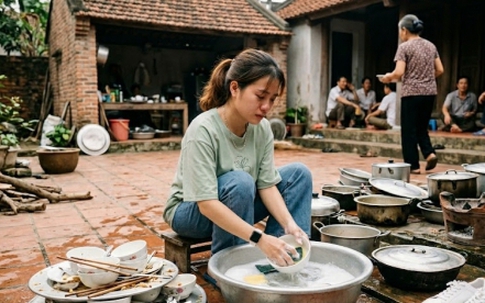 Lần đầu ra mắt bị cô chồng bắt rửa 3 mâm bát