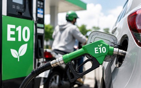 Xăng E10 bán trên toàn quốc, người đi ô tô, xe máy nhất định phải nằm lòng những điều này để tốt cho động cơ