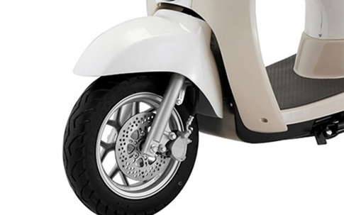 Trải nghiệm xe máy điện giá 16,5 triệu đồng bán ở Việt Nam thiết kế tân cổ điển, đi 80km/lần sạc, rẻ hơn Wave Alpha chị em nhìn là mê