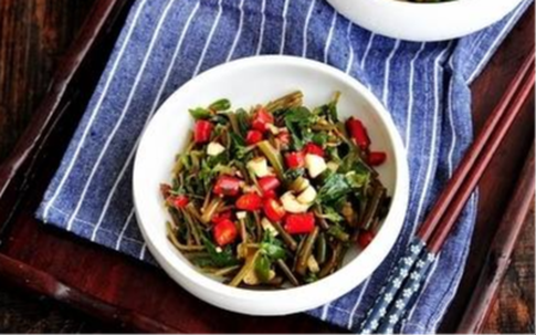Vì sao người xưa dặn 'mùa hè ăn 3 loại cỏ, cả mùa ít gặp bác sĩ'?