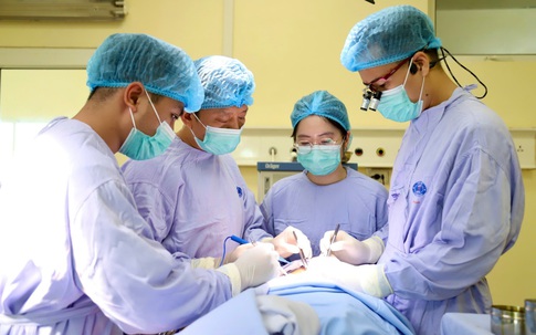 Người đàn ông 33 tuổi phát hiện ung thư lưỡi từ dấu hiệu nhiều người Việt bỏ qua