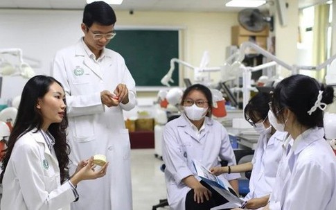 Mức quy đổi điểm IELTS của các trường Đại học Y Dược năm 2026