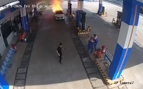 Hé lộ nguyên nhân ban đầu vụ cháy xe ô tô tại cây xăng ở Đà Nẵng khiến 2 người tử vong