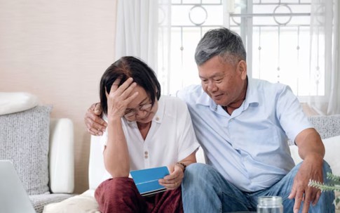 Mua nhà tiền tỷ cho cha mẹ dưỡng già, tôi nhận lại bài học cay đắng về tình thân