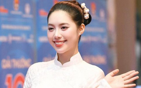 Á hậu mang hàm Trung úy vắng mặt tại Hoa hậu Việt Nam 2026, lý do khiến fan bất ngờ