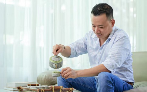 Nghỉ hưu sớm để hưởng thụ khi đang kiếm hơn 115 triệu/tháng, người đàn ông nhanh chóng hối hận