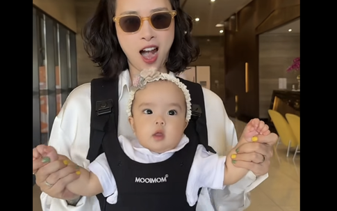 Khoe khoảnh khắc con gái 9 tháng tuổi, Ngô Thanh Vân gây tranh cãi