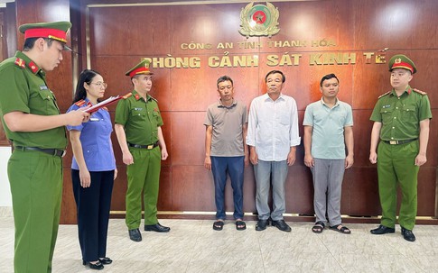 Bắt Chủ tịch xã và nhà thầu do lập hồ sơ khống để rút tiền công trình dở dang