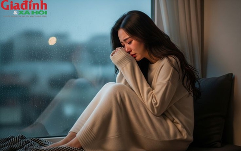 Nhiều cô gái trong tình yêu đang âm thầm kiệt sức vì một nỗi sợ rất đáng thương