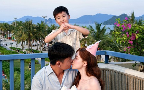 Nhân sinh nhật chồng Đại úy, Hòa Minzy nhắn nhủ: 'Anh hãy yên tâm công tác, em và con luôn ở phía sau là hậu phương'