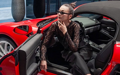 Siêu mẫu Thanh Hằng tậu Porsche gần 5 tỷ đồng, tự thưởng nhân dịp đặc biệt