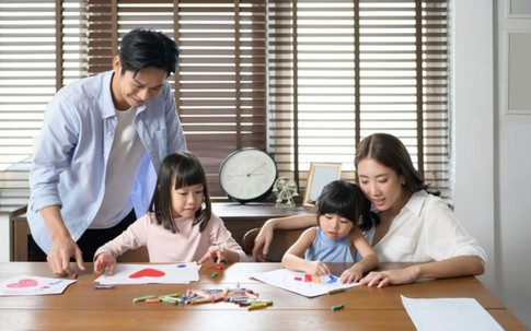 7 điều bố mẹ EQ cao tuyệt đối không làm trước mặt trẻ