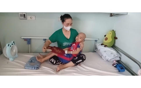 MS 1091: 'Cả đời tôi chỉ biết đầu tắt mặt tối, giờ 2 con bệnh nặng không biết lấy gì cứu con'