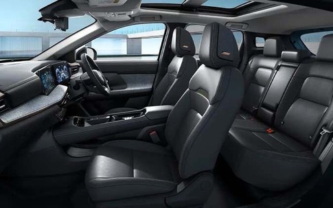 SUV cỡ B Nissan Kicks giá từ 490 triệu đồng phiên bản mới không gian rộng, hệ truyền động e-POWER ở Việt Nam bao nhiêu tiền?