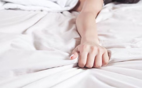 Vợ ngoại tình liên tục 5 lần, chồng đau đớn thừa nhận một điều nhưng đã quá muộn màng