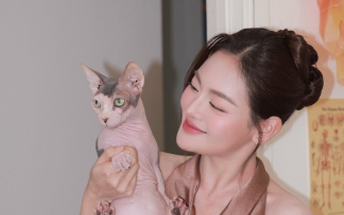 Thùy Anh tằn tiện từng đồng để chăm sóc '5 đứa con thơ'