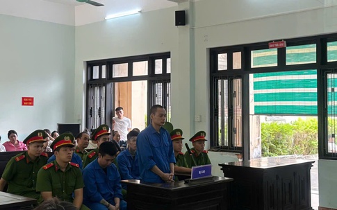 Lĩnh án vì 'mở tiệc' ma túy tại nhà riêng