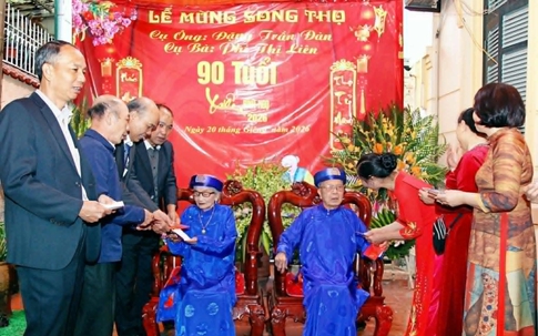 Sống thọ 90 tuổi nhờ 5 thói quen đơn giản thực hiện suốt 70 năm