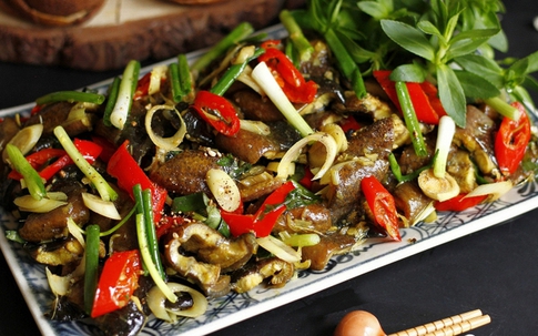 Vì sao mùa hè được khuyến khích nên ăn loại thịt được coi như "nhân sâm dưới nước" này?