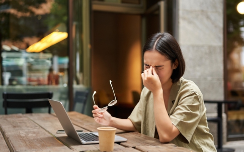 Càng lớn tuổi càng nên tránh 5 tư duy khiến tài lộc tiêu tan