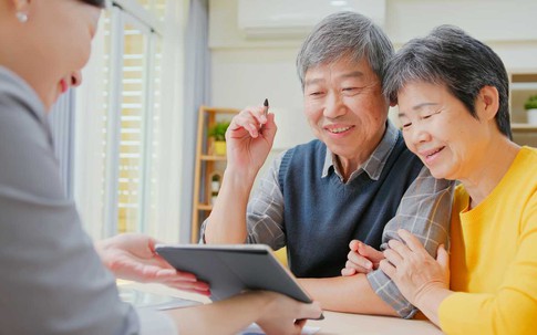 Về già mới hiểu: Có 2 điều càng giữ kín càng giúp tuổi già bình yên, tránh thị phi