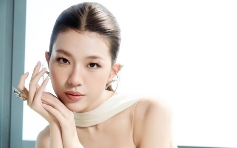 Diễm Hằng Lamoon được đề cử gương mặt đẹp nhất thế giới
