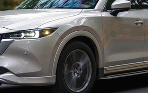 Loạt xe gầm cao giảm giá sốc tới 300 triệu đồng, cơ hội hiếm mua SUV cao cấp giá bình dân