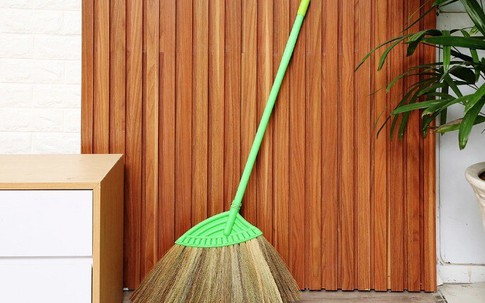 Nên đặt chổi ở đâu trong nhà để gia đạo bình an, không lo hao tài?