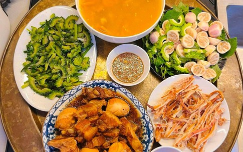 7 mâm cơm gia đình 'kết hè' của mẹ đảm dành cho con trai