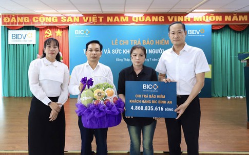 BIC chi trả hơn 4,8 tỷ đồng quyền lợi bảo hiểm BIC Bình An cho khách hàng BIDV Đồng Tháp