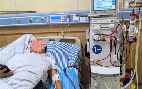 Nam doanh nhân 47 tuổi suy thận giai đoạn cuối vì 1 hành động rất nhiều người "quen tay" mỗi khi đau đầu