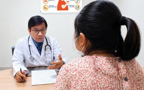 Bé 15 tuổi mắc buồng trứng đa nang, bác sĩ chỉ ra sai lầm nhiều trẻ dậy thì mắc phải