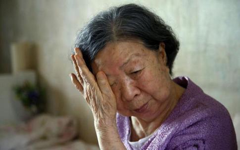 Nhìn thông gia ung dung đi du lịch, vợ chồng tôi quyết định không còng lưng kiếm tiền vì con nữa