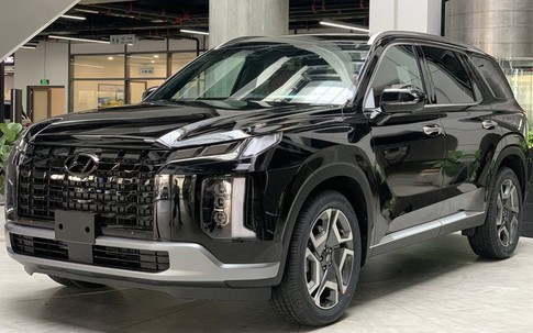 Lý do ô tô Hyundai giảm giá lăn bánh hàng trăm triệu đồng