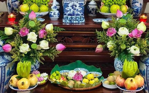 Đừng chỉ cúng hoa cúc, dâng những hoa may mắn này cúng Rằm tháng 7 âm lịch 2026 này để gia tăng tài lộc, nghe tên đã ‘giàu’