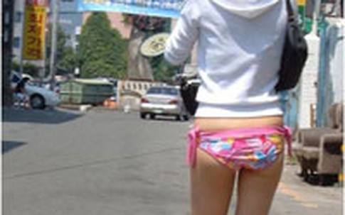 Viết tiếp về “thời trang hở”