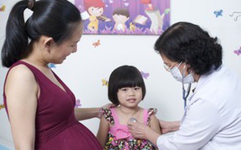 Đối phó tai biến trong tiêm chủng cho trẻ