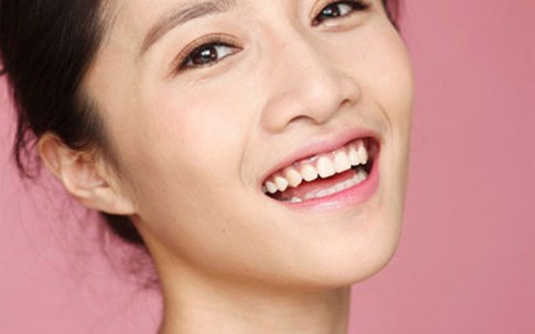 Cách đơn giản làm mặt nạ dưỡng da mịn màng bằng mật ong