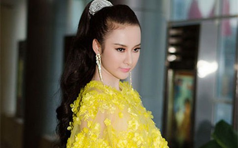 Muôn kiểu làm duyên với tóc đuôi gà của Sao